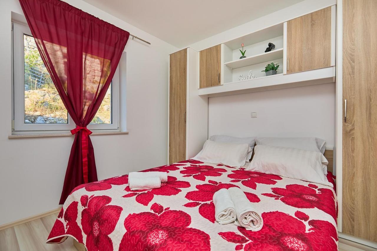 Apartments Baro Maranovići Εξωτερικό φωτογραφία