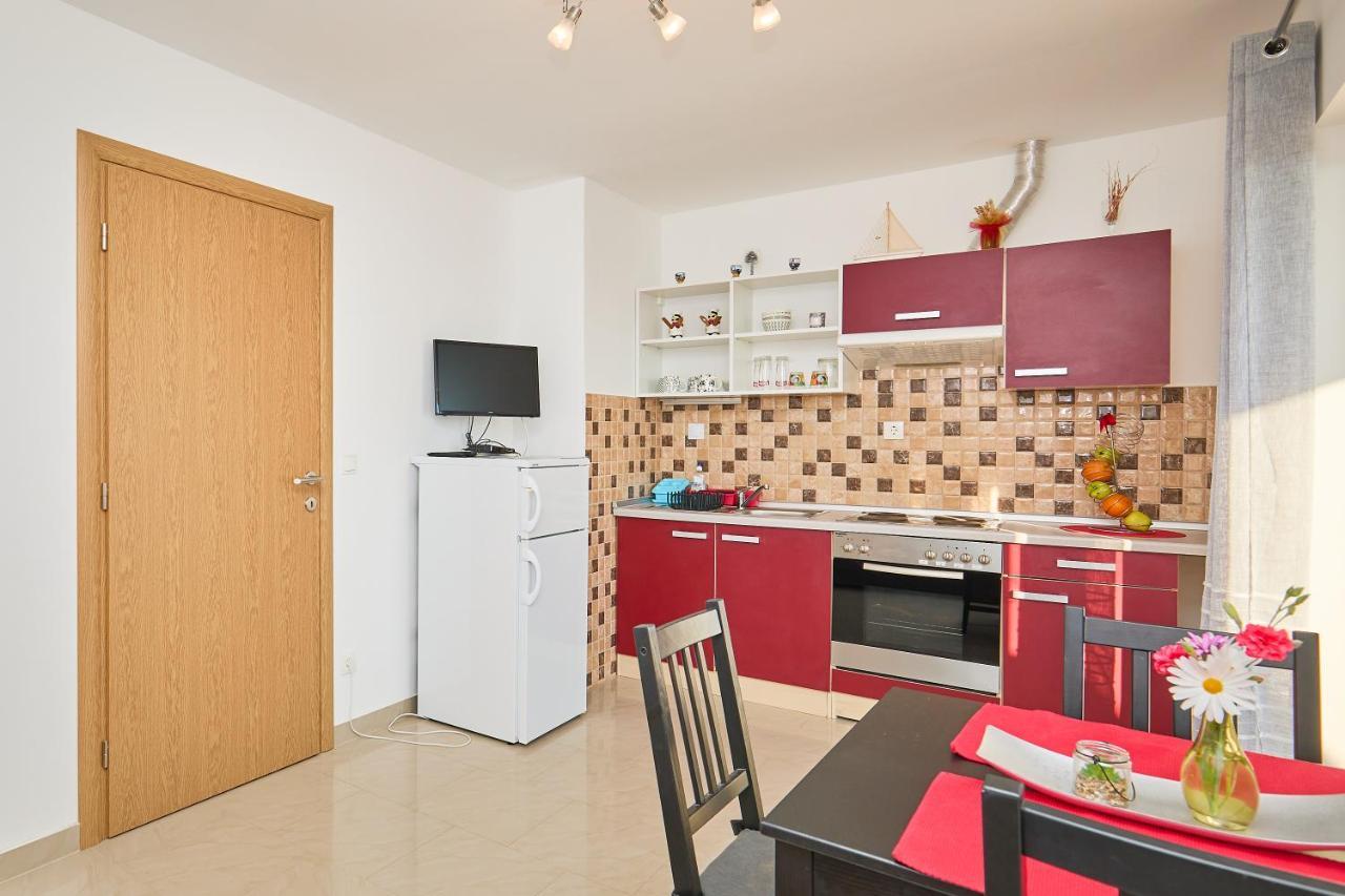 Apartments Baro Maranovići Εξωτερικό φωτογραφία